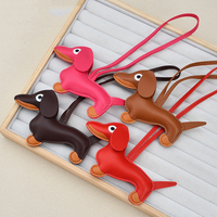 Teckel Pendentif Lumière Porte-clés En Cuir PU Chiot Sac Mousqueton En Alliage De Zinc Écologique Durable Silicone PVC Matériaux Couples