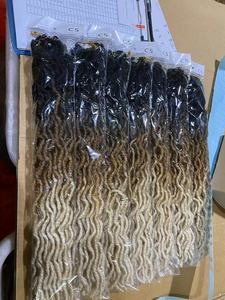 18 pulgadas rizado ondulado Gypsy Locs Ombre Crochet Hair Pre Looped Goddess Faux Locs pelo trenzado sintético para mujer africana - Product Image 5