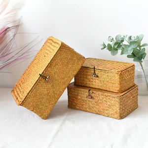 Boîte à maquillage bohème en tissu d'algues naturelles avec un long couvercle plat à boucle noire, panier de rangement en paille pour félicitations - Product Image 2