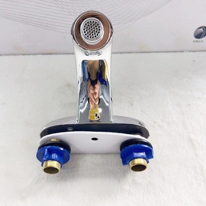 Grifo de Lavabo Shendas de 2 Manijas, Montado en el Encimera, Cromado, Estilo Moderno, 2 Orificios, Mezclador de Agua - Product Image 5