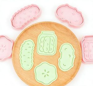 Moule à biscuits 3D en forme de bouteille de dessin animé et de tranches de concombre, découpoir à biscuits gaufré DIY - Product Image 2