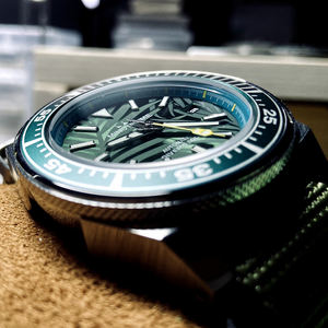 Reloj para Hombre NH35 4R35 Movimiento de Acero Inoxidable con Esfera Azul de 43 mm, Caja Samurai, Relojes de Pulsera Mecánicos Automáticos Luminosos - Product Image 4