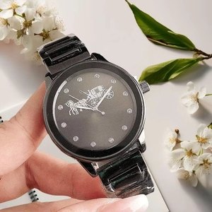 Montre de luxe pour femmes en or rose avec cadran en forme de calèche, marqueurs en strass, élégante montre-bracelet à quartz pour femmes - Product Image 3