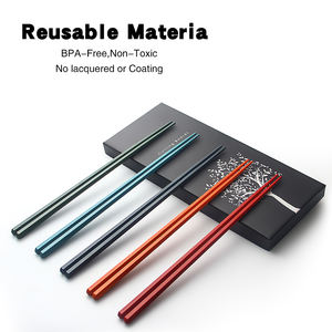 Palillos hexagonales de fibra de vidrio a granel, palitos de comida chinos coloridos para Sushi Palillos Chinos - Product Image 3