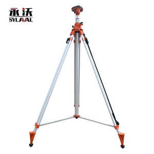 Trípode resistente de elevación de aluminio de <span class=keywords><strong>4</strong></span> <span class=keywords><strong>metros</strong></span> de altura con tubos estables para estación total y láser Roatry - Product Image 2