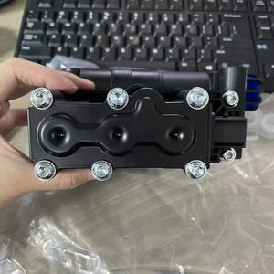 Valvola Solenoide ECAS per Scania Serie L, P, G, R, S 1889795 30157184 30185024 2020258 - Product Image 5