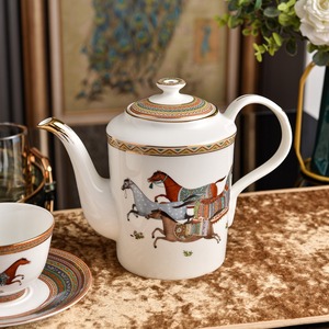 Hot Selling European Style Ceramic Tableware Series Bone China Tableware for Home Use - Product Image 4