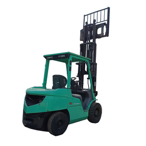 Montacargas Diésel Mitsubishi FD30 de 3 Toneladas Usado con Desplazador Lateral Hidráulico y Neumáticos Sólidos - Entrega Rápida, Envío Global, Precio Económico - Product Image 1