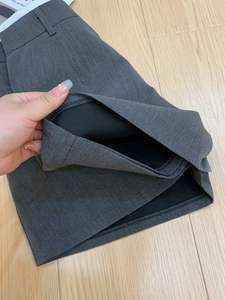 Une jupe de costume haut de gamme grise pour un pantalon d'été taille haute, amincissant, épousant les hanches et anti-exposition - Product Image 4