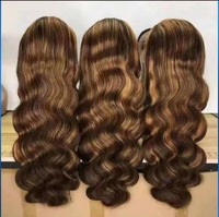 Perruques Lace Front 13*4 en Cheveux Humains Premium Mélangés à 60% (Body Wave, 28 pouces, 270g, Couleur Piano P4/27) – Vente en Gros Usine