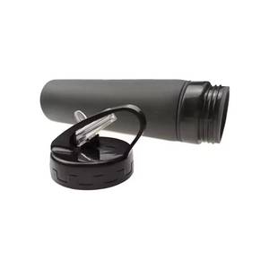 Botella de Agua Deportiva Portátil de Silicona Moderna, Libre de BPA, con Aislamiento Térmico, para Beber Directamente al Aire Libre - Product Image 3