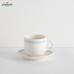 Vaisselle en porcelaine peinte à la main écologique, durable et décorative pour la vie moderne - Product Image 3