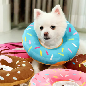 ปลอกคอ<span class=keywords><strong>แมว</strong></span>แบบปรับได้ ลายการ์ตูน ผ้าโพลีเอสเตอร์ สำหรับฟื้นตัวหลังบาดแผล ดีไซน์โดนัทน่ารัก ป้องกันการ<span class=keywords><strong>เลีย</strong></span> - Product Image 2