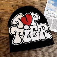 Gorro de Punto de Alto Contraste, Diseño Monocromático, Efecto de Texto en Relieve, Pieza Destacada, Gorro Jacquard Acrílico