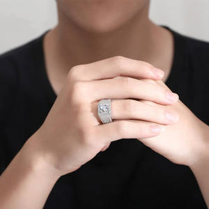 Halus Mikro Pave Zirkon 925 Perak Murni 2 Karat Cincin Pernikahan Berlian Moissanite Pria - Product Image 1