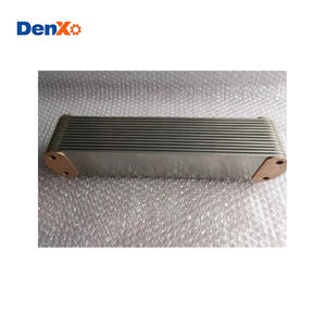 Nuevo Enfriador de Aceite Cummins ISX, Pieza de Motor 4089344 / 4089583/ 4059252/ 4089289 para Camión/Autobús/Automóvil/Maquinaria - Product Image 1