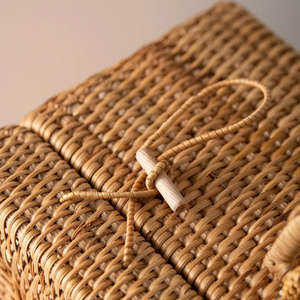 Valise de rangement en rotin faite à la main, panier de voyage et organiseur en provenance du Vietnam - Product Image 4