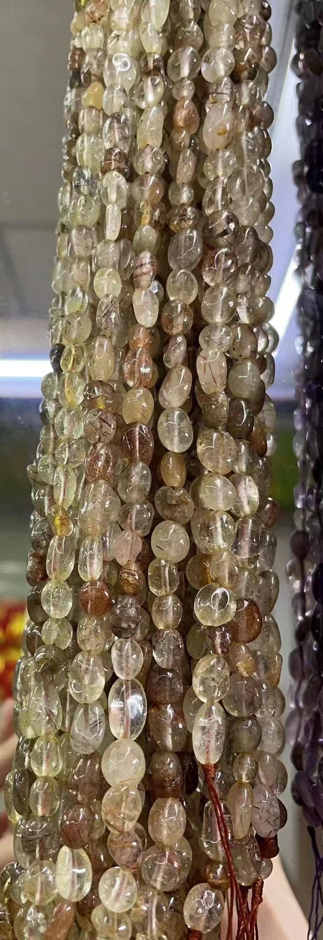 สีเหลือง