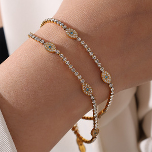 ชุดเครื่องประดับสแตนเลสกันน้ำ YF6484 แฟชั่น ชุบทอง 18k ประดับเพชรซิรคอน ดีไซน์<span class=keywords><strong>ตัว</strong></span>เลขโรมัน สร้อยคอและกำไลข้อมือ ไม่หมอง - Product Image 3