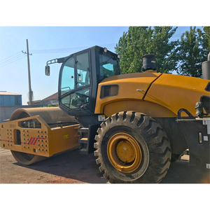 Rodillo Compactador Vibratorio de Un Solo Tambor de 10, 12 y 14 Toneladas con Motor Diésel y Neumáticos, Variaciones de hasta 16 Toneladas en Venta - Product Image 5