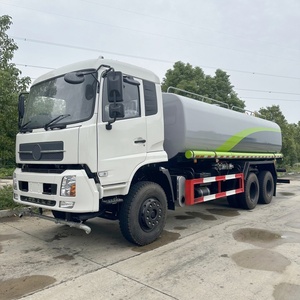 Camión Cisterna de Agua Chengli 6X4 de 18, 20 y 25 Toneladas, Camión Cisterna con Aspersor en Venta - Product Image 2