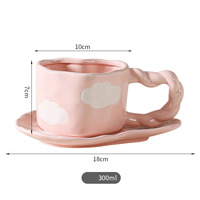 Ensembles de tasses et soucoupes en céramique nuage peintes à la main, avec poignée torsadée et bordure en forme de cœur, mugs à café de couple à motif dessin animé, vente en gros