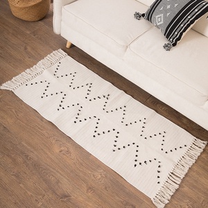 RichesBase OEM all'ingrosso decorazione per la casa superficie lavabile grande tappeto nero bianco moderno con nappe annodate a mano per soggiorno - Product Image 4