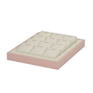 Plateaux de présentation de bijoux personnalisés pour boucles d'oreilles, plateau à bijoux en cuir pas cher - Product Image 1