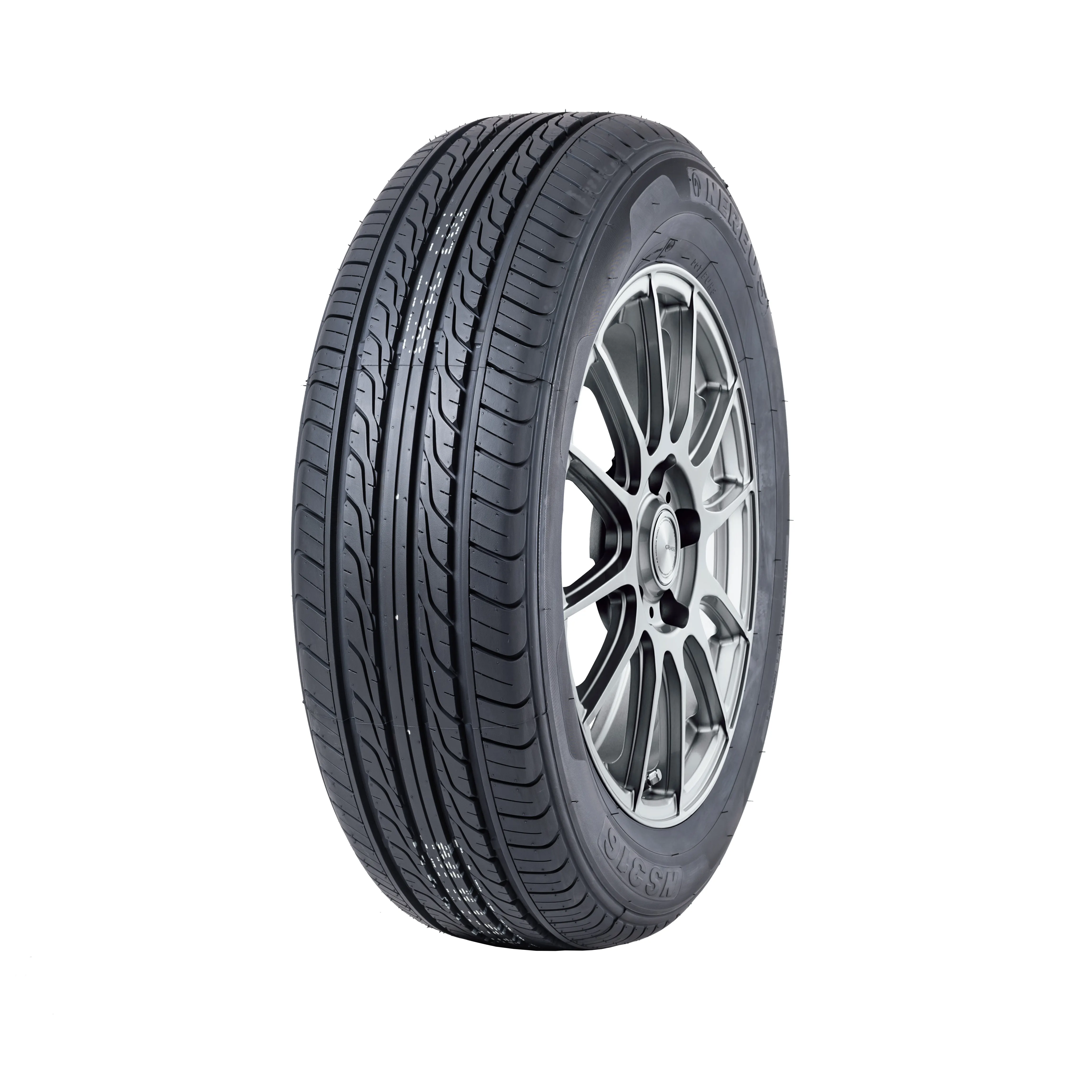 CHARMHOO 215/45R17 215/60R16 215/55R17 225/40R18UHP高品質タイヤNEREUSThree-ヨーロッパ用カータイヤ