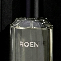 Boîte à parfum rigide noire magnétique de luxe sur mesure, style livre, boîte fermée, présentation pour emballage de parfum personnalisé