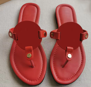 Nouvelles sandales de créateur 2026 pour femme, en cuir, style décontracté, pour intérieur, salle de bain, plage, mode estivale, avec clip-on - Product Image 1