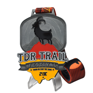 Medaglia Vintage in Argento Personalizzata per Trail Running <span class=keywords><strong>TDR</strong></span> Festival 21K, Premio Premium con Stampa UV Impermeabile - Product Image 1