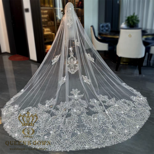 QUEENSGOWN Velo da Sposa Lungo di Lusso Personalizzato con Cristalli, Alta Qualità per Spose - Product Image 1