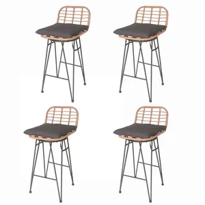 High Quality Hot Sale Outdoor All Weather Resistance Footrest Rattan Wicker Bar Stools