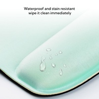 Tapis de souris ergonomique en mousse à mémoire de forme avec repose-poignet et base antidérapante, surface lisse, logo de dessin animé couleur personnalisée, pour le bureau et les jeux