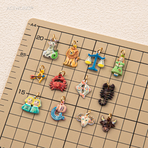 Amuleto del Zodiaco Pintado a Mano |   Colgante de Horóscopo de Acero Inoxidable con Baño de Oro PVD de 18K y Esmalte para Fabricación de Joyas |   Resistente al Agua y Duradero - Product Image 3