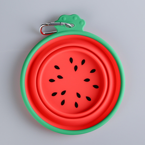 Gamelle portable moderne en silicone pour animaux de compagnie, pliable, motif pastèque, avec mousqueton, résistante à la chaleur, pour l'alimentation en voyage des chiens et des chats - Product Image 4