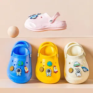 New design summer kids clogs ready stock EVA cartoon garden shoes boys girls indoor outdoor sandals wholesale supplier