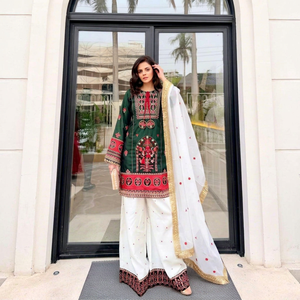 Salwar Kameez Traditionnel en Coton pour Femme, Vert et Rouge, Brodé, Longueur Cheville, Coupe Ample, Infroissable, Noir Pigeon, Inde Pakistan - Product Image 1