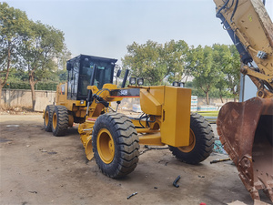 รถเกรดเดอร์มือสองนำเข้า Caterpillar CAT 140H ระบบควบคุมไฮดรอลิกเต็มรูปแบบ มีสินค้าในสต็อก สำหรับโครงการปรับปรุงถนนเทศบาล - Product Image 5