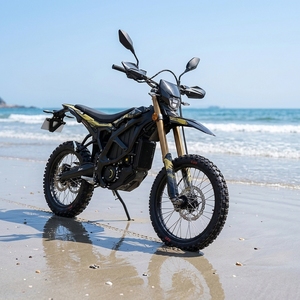 Suron Ultra 2026 24,5 KW, moto tout-terrain Sur Ron haute performance capable de atteindre des vitesses jusqu'à 80 km/h pour des balades palpitantes. Moteur puissant - Product Image 2
