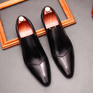 Zapatos Formales de Negocios Casuales de Cuero Genuino para Hombre, Estilo Nuevo y Moderno - Completos con Zapatos de Cuero para Combinar - Product Image 4