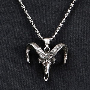 Colgante de calavera de cabra de acero inoxidable yunnique, collar Punk Retro para hombre, diseño geométrico con forma de animal JD215 - Product Image 4