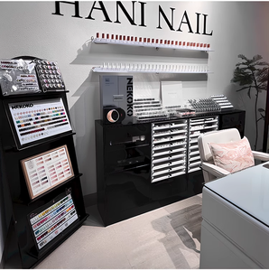 Mueble de Exhibición para Esmaltes de Uñas, Gabinete de Almacenamiento para Cosméticos y Productos de Belleza, Ideal para Salones de Belleza - Product Image 4