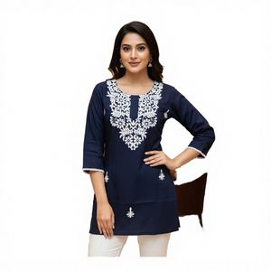 Top Corto Chikankari para Mujer de Laxmi Lifestyle, en Rayón con Bordado Fino, Estilo Tradicional Indio, para Uso Diario, Oficina, Casual y Fiestas - Product Image 3