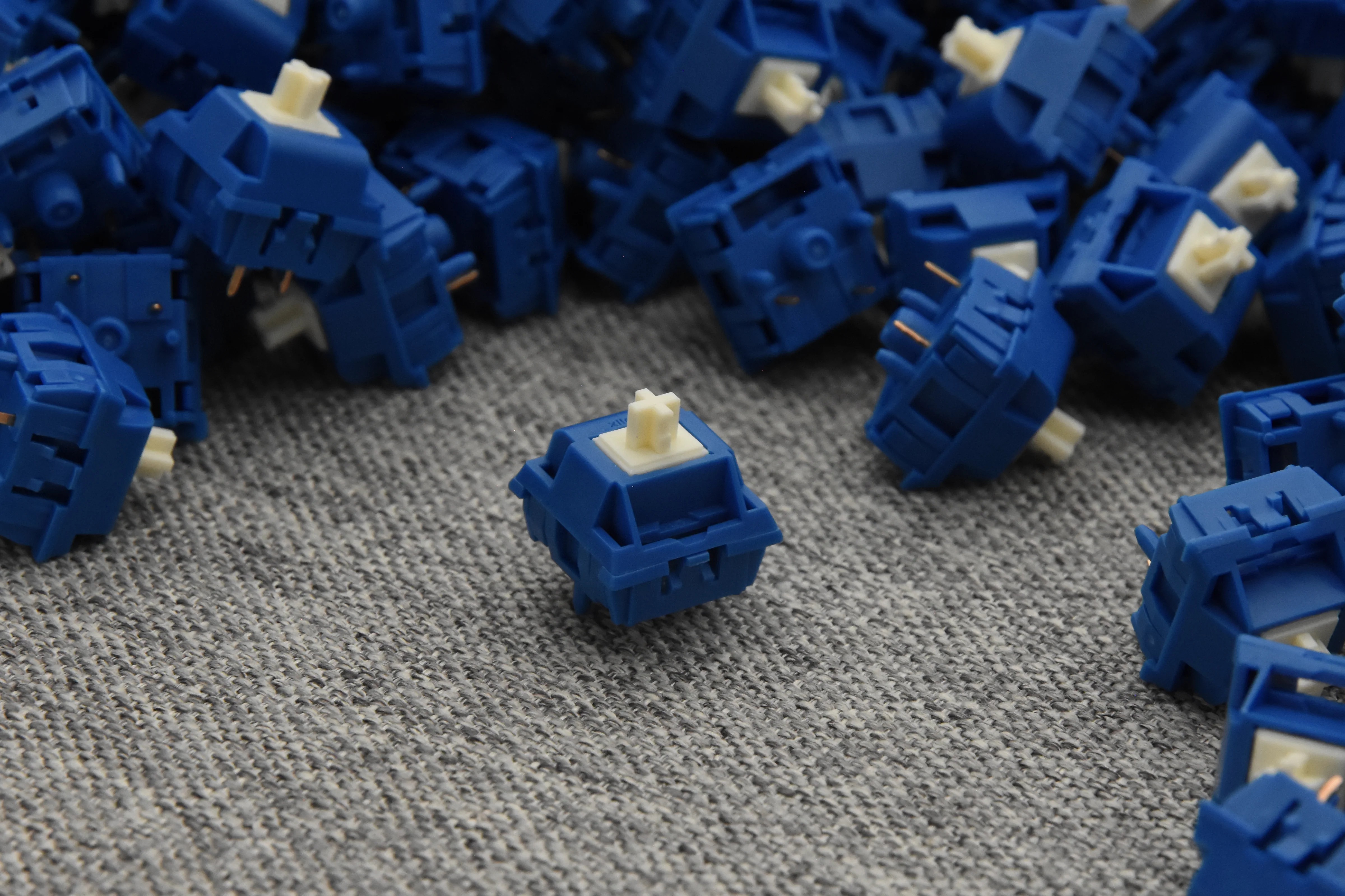 KEYGEEK Briny Linear Switch - Smooth Mechanical Keyboard Experience