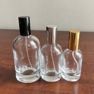 Flacon pulvérisateur en verre à paroi épaisse de 30 ml et 50 ml, rond et transparent, pour désodorisant, huile parfumée, parfum, avec pompe à vis - Product Image 3