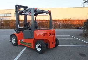 Chariot Élévateur Électrique Original Fabriqué en Italie Capacité de 12 Tonnes Hauteur de Levage de 6000 mm Modèle Portatif avec Garantie d'1 An - Product Image 5