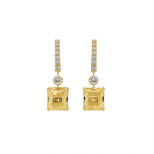Orecchini Pendenti Piegern in Oro Massiccio 18K con Diamanti Taglio Brillante Rotondo, Gioielli di Lusso Geometrici da Sposa per Donna - Product Image 1