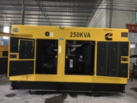 Groupe électrogène diesel silencieux Guangzhou 200 kW 250 kVA 275 kVA 300 kVA à moteur 6CTAA8.3-G9 à faible bruit pour hôpital avec ATS